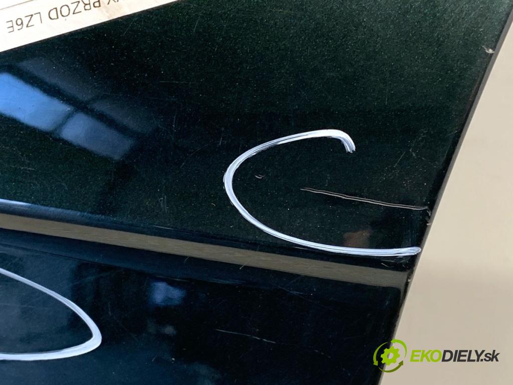 AUDI A4 B8 sedan 2009 105 kW 2.0 TDI 1968 Dvere ľavy predný LZ6E: LZ6E