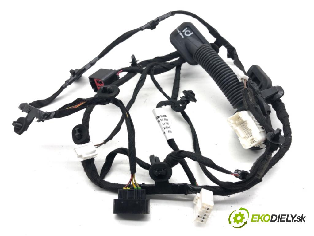 MG (SAIC) HS SUV 2024 124 kW 1.5 20 T 1490 káblovačka dveře zadní část pravý 