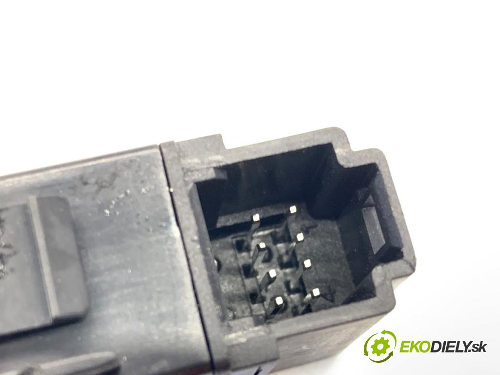 MG (SAIC) HS SUV 2024 124 kW 1.5 20 T 1490 Prepínač 11550701