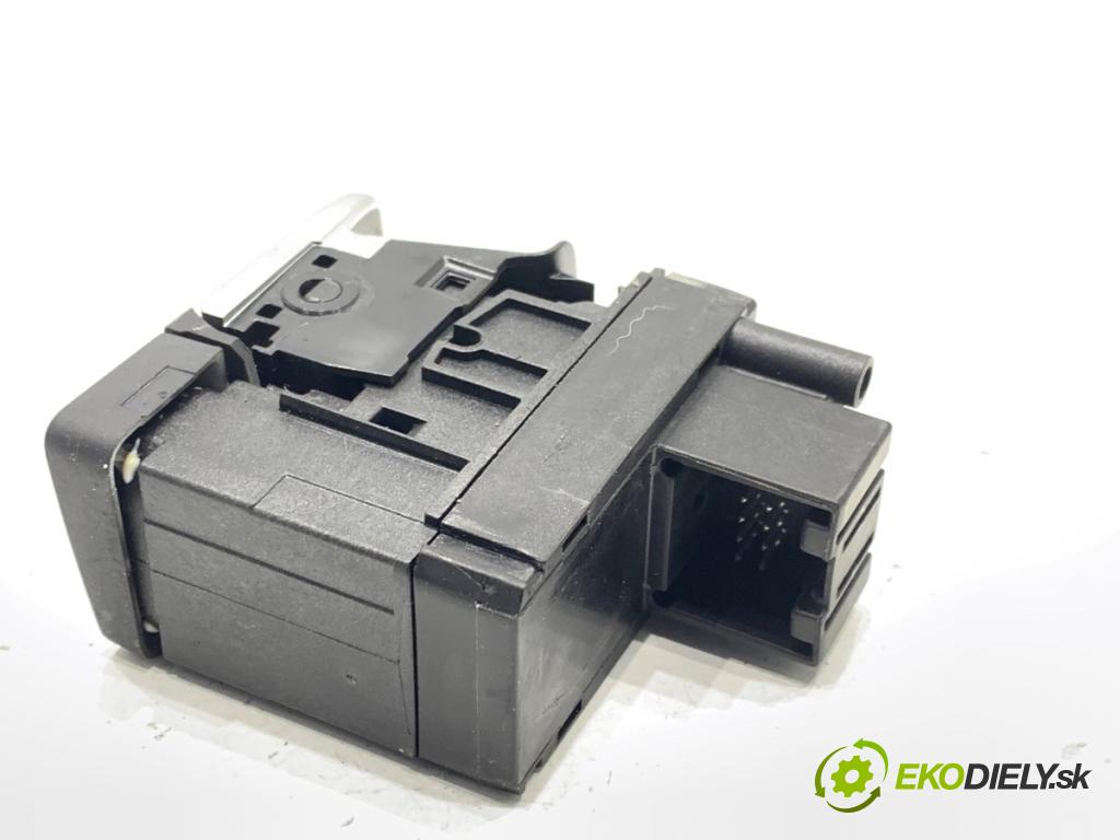 AUDI A6 C7 Kombi 2016 200 kW 3.0 TDI quattro 2967 Kulisa brzdy ručnej brzdy 461927225B