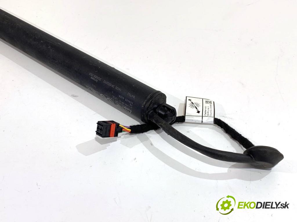 MG (SAIC) HS SUV 2024 124 kW 1.5 20 T 1490 Teleskop Teleskop 11647962