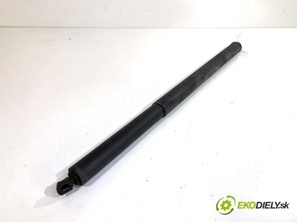 MG (SAIC) HS SUV 2024 124 kW 1.5 20 T 1490 teleskop Teleskop 10917167