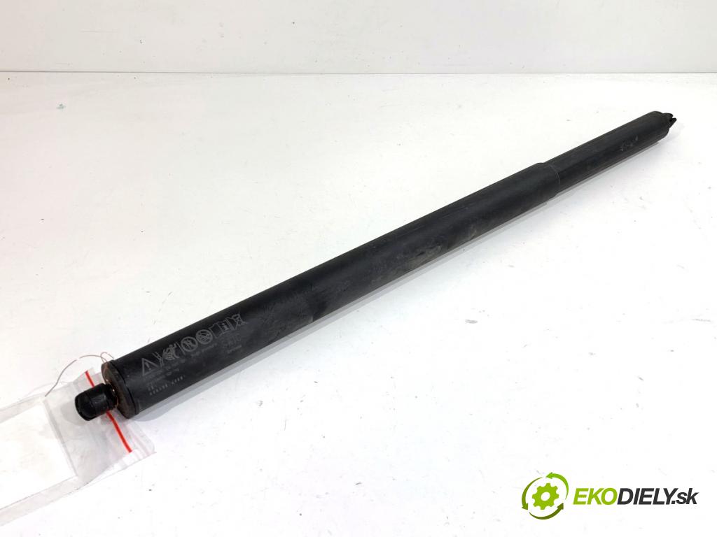 MG (SAIC) HS SUV 2024 124 kW 1.5 20 T 1490 Teleskop Teleskop 10917167