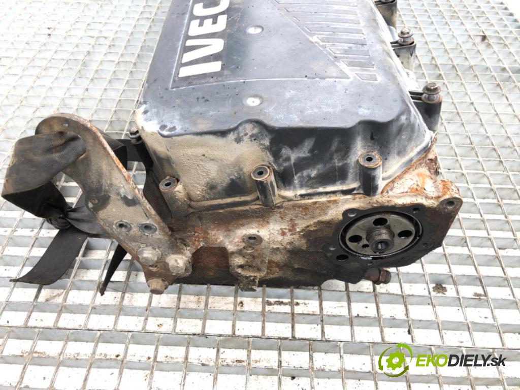 IVECO STRALIS I Platforma / podwozie 2005 353 kW AS 260S48 353 kW [480 KM] olej napędowy 2002 - 2022 12880 Hlava valcov  (Hlava valcov)