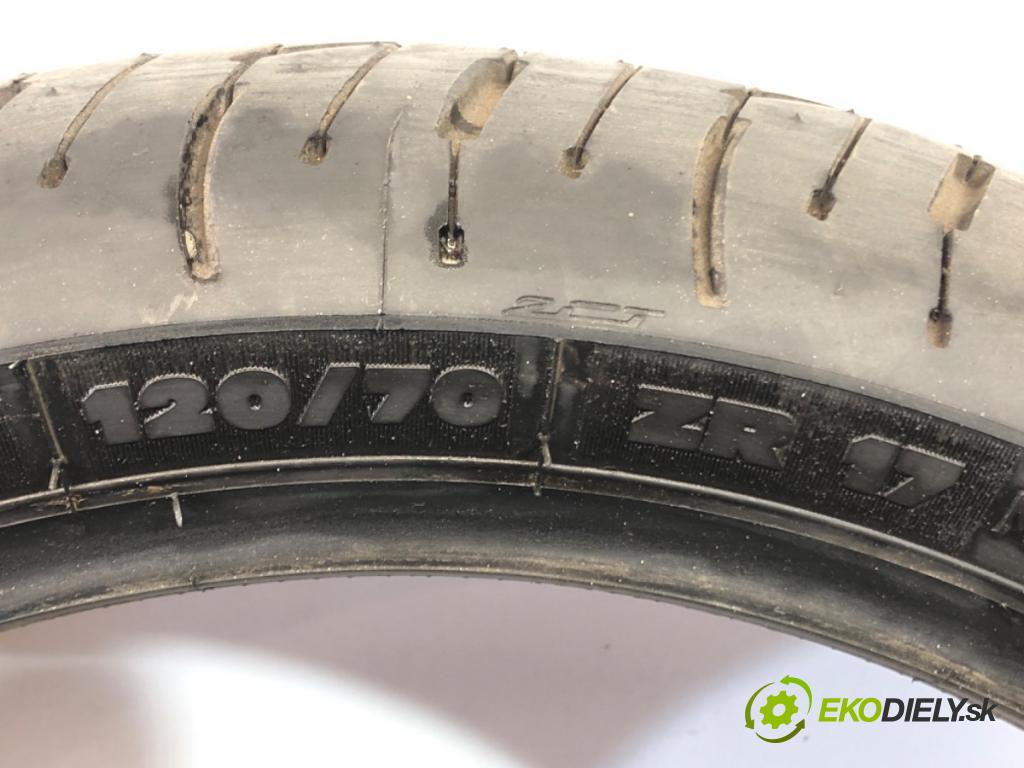 --- ---      PNEUMATIKA: 1X 120/70 17" MICHELIN