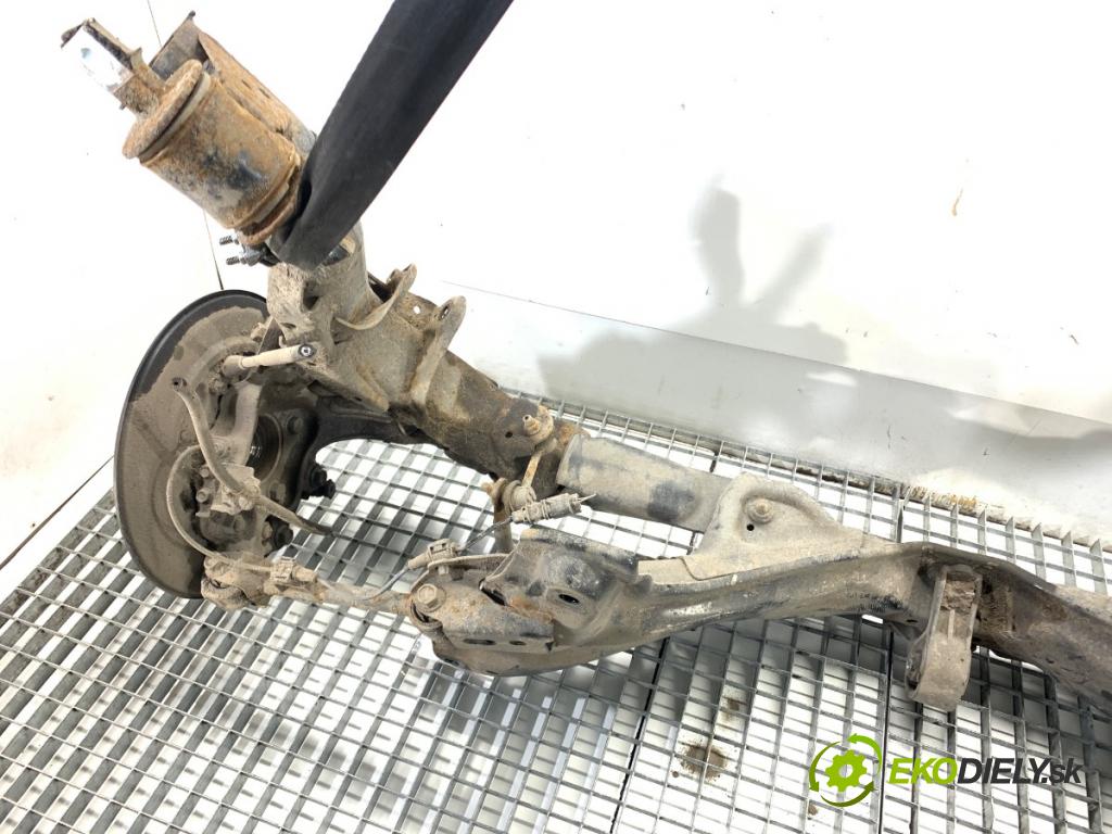 HONDA CR-V IV SUV 2016 118 kW 1.6 i-DTEC 4WD (RE6) 1597 Výstuha zad