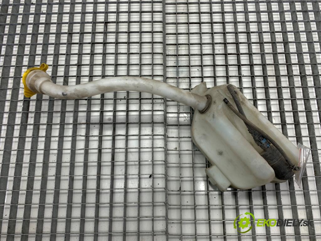 MERCEDES-BENZ CITAN Nadwozie pełne/minivan 2014 81 kW 111 CDI (415.603, 415.605) 1461 Nádržka ostrekovačov 8200431474