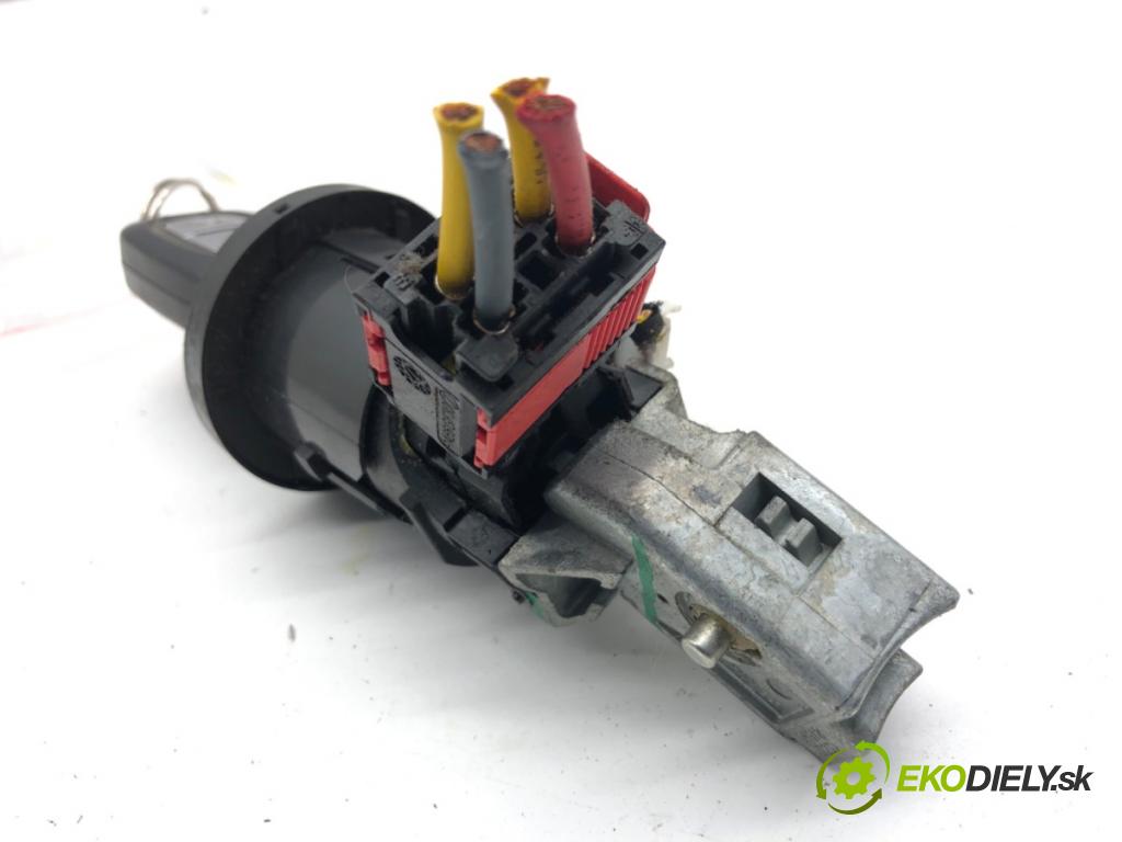 MERCEDES-BENZ CITAN Nadwozie pełne/minivan 2014 81 kW 111 CDI (415.603, 415.605) 1461 spínačka N0502060 (Spínací skříňka)