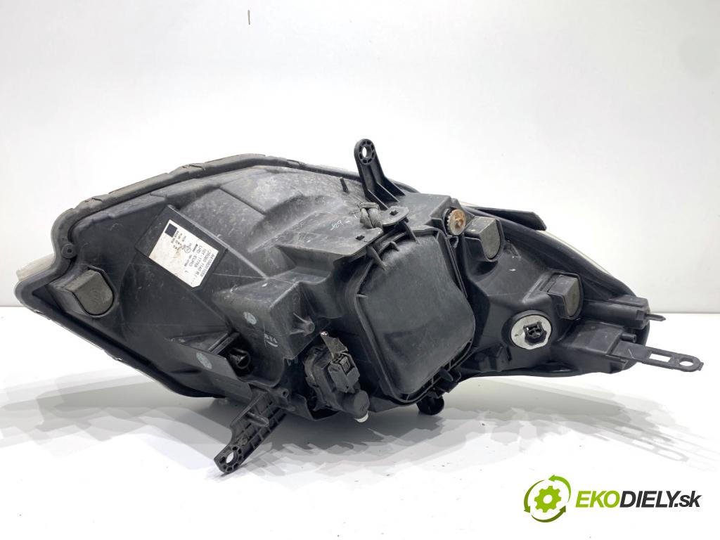 MERCEDES-BENZ CITAN Nadwozie pełne/minivan 2014 81 kW 111 CDI (415.603, 415.605) 1461 světlomet levý přední část A4158201059