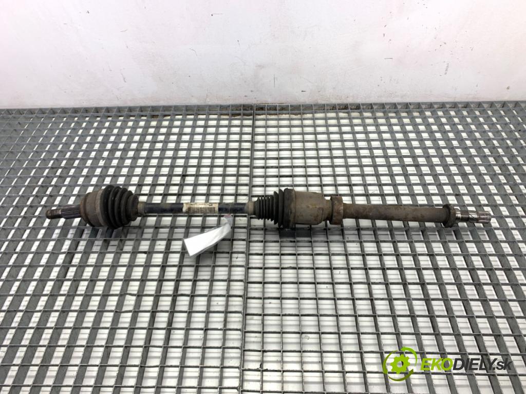 MERCEDES-BENZ CITAN Nadwozie pełne/minivan 2014 81 kW 111 CDI (415.603, 415.605) 1461 poloos pravý přední část 