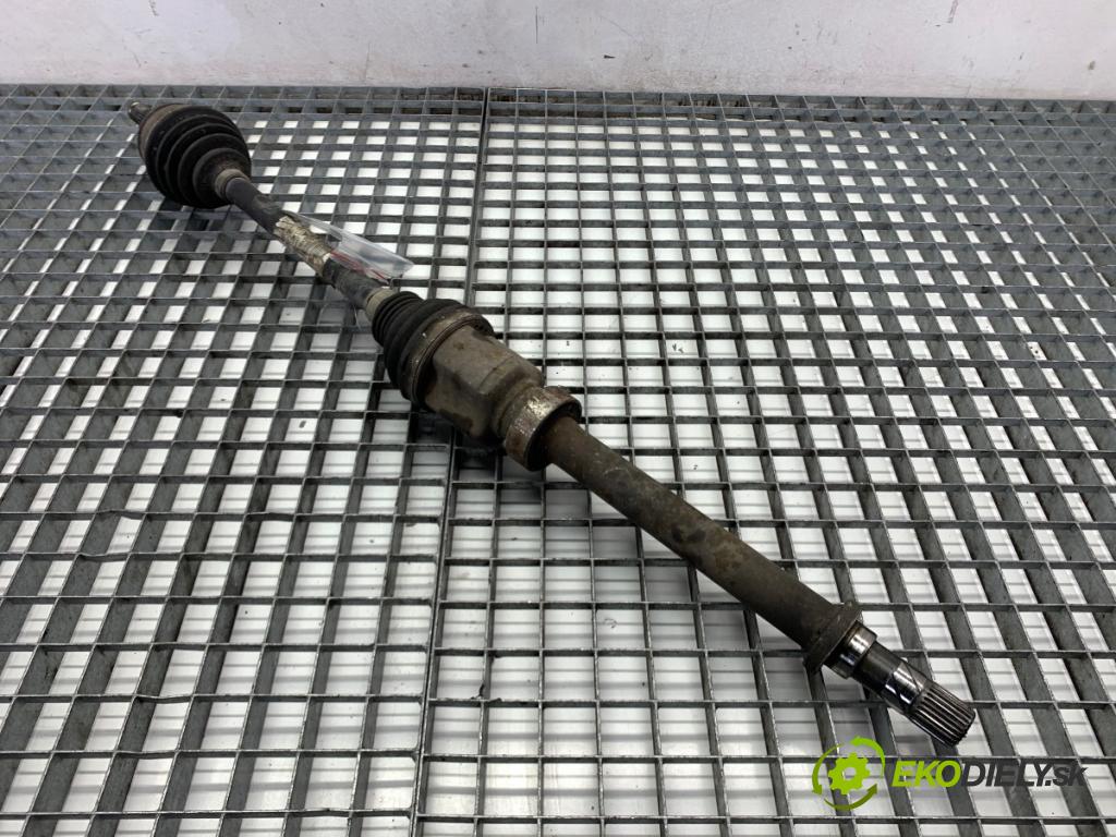 MERCEDES-BENZ CITAN Nadwozie pełne/minivan 2014 81 kW 111 CDI (415.603, 415.605) 1461 poloos pravý přední část