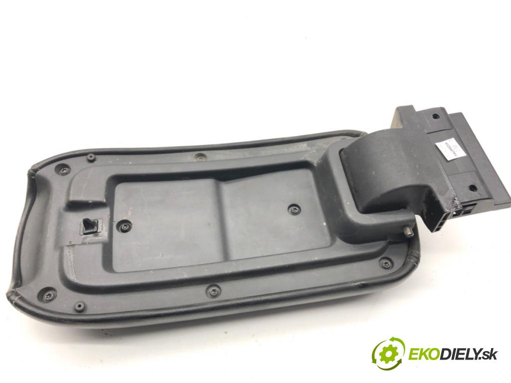 MERCEDES-BENZ CITAN Nadwozie pełne/minivan 2014 81 kW 111 CDI (415.603, 415.605) 1461 loketní opěrka  (Loketní opěrka)