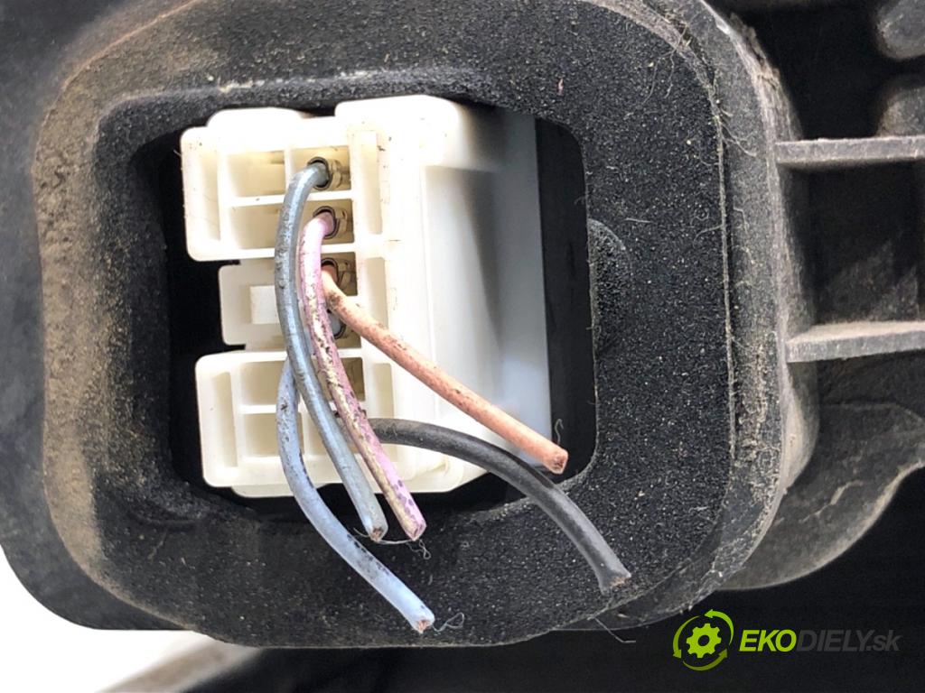 MERCEDES-BENZ CITAN Nadwozie pełne/minivan 2014 81 kW 111 CDI (415.603, 415.605) 1461 světlo levý zadní část A4159062800