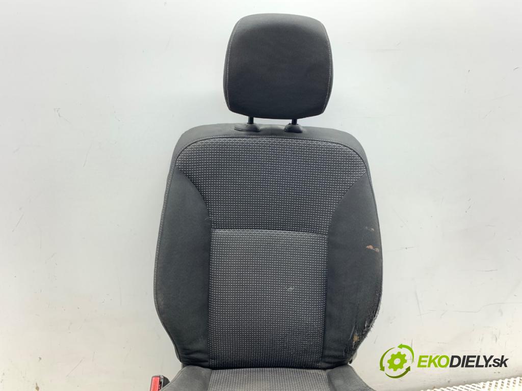 MERCEDES-BENZ CITAN Nadwozie pełne/minivan 2014 81 kW 111 CDI (415.603, 415.605) 1461 Sedadlo ľavy predný