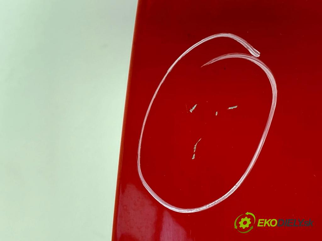 MERCEDES-BENZ CITAN Nadwozie pełne/minivan 2014 81 kW 111 CDI (415.603, 415.605) 1461 dveře pravý zadní část posuvní