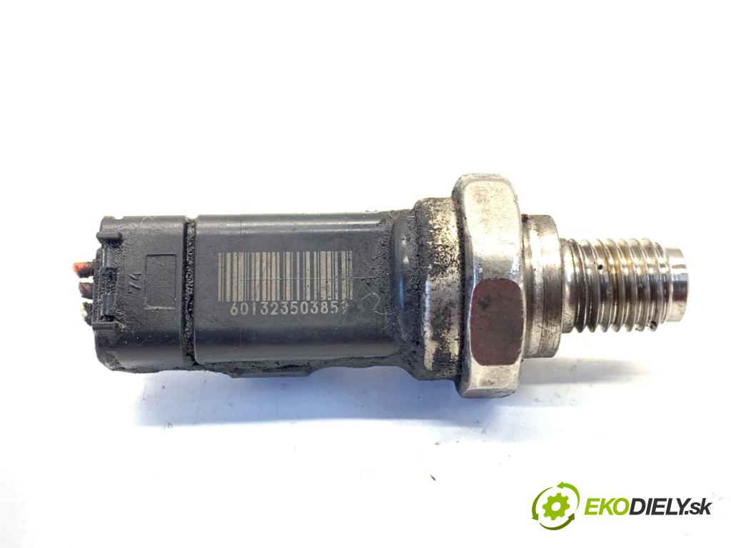 MERCEDES-BENZ CITAN Nadwozie pełne/minivan 2014 81 kW 111 CDI (415.603, 415.605) 1461 Snímač tlaku paliva  (Snímač)