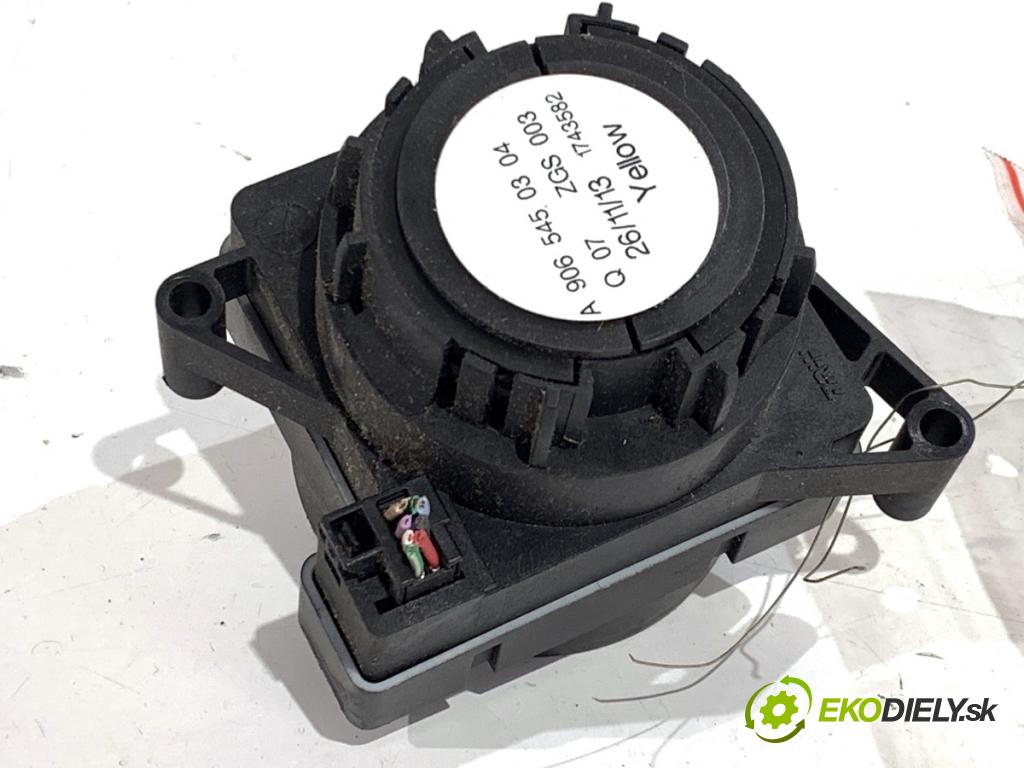 MERCEDES-BENZ CITAN Nadwozie pełne/minivan 2014 81 kW 111 CDI (415.603, 415.605) 1461 Spínač svetiel A9065450304