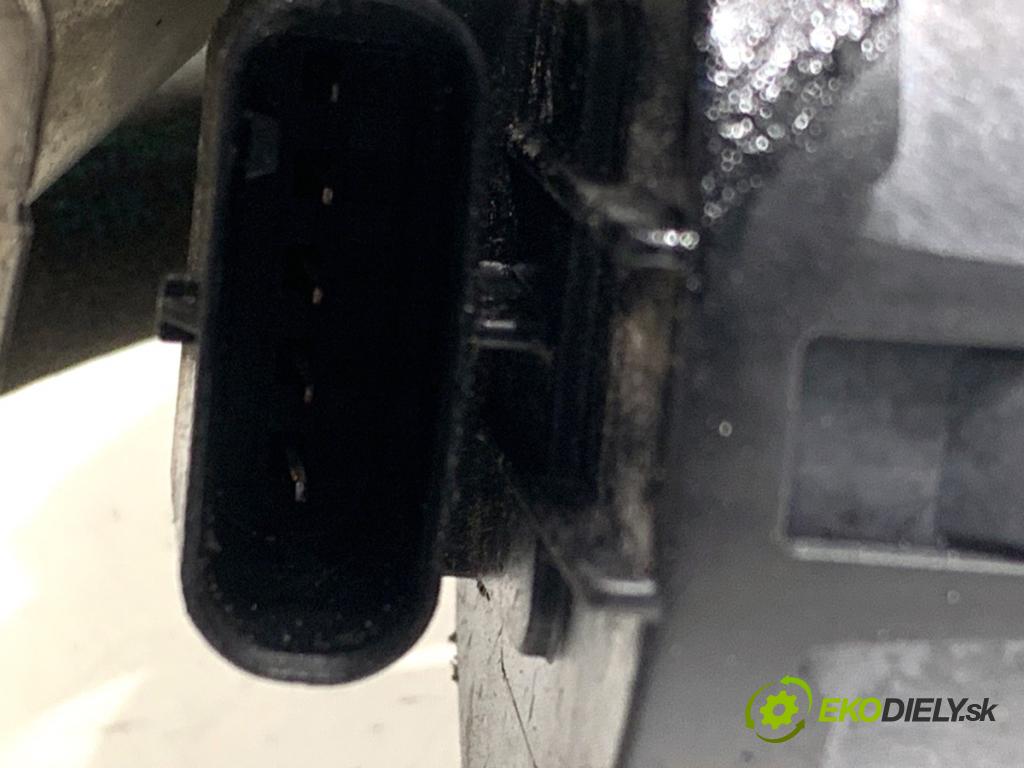 BMW F31 Kombi 2014 135 kW 320 d xDrive 1995 Ventil EGR CHLADIČ: 7810751