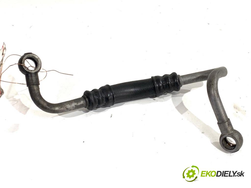 BMW F31 Kombi 2014 135 kW 320 d xDrive 1995 rúrka turba  (Hadice turbodmychadla)