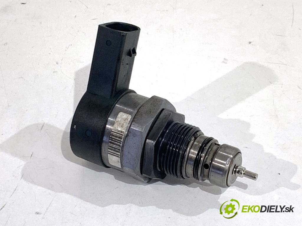 BMW F31 Kombi 2014 135 kW 320 d xDrive 1995 Regulátor tlaku paliva 0281002949 (Palivový systém ostatní)