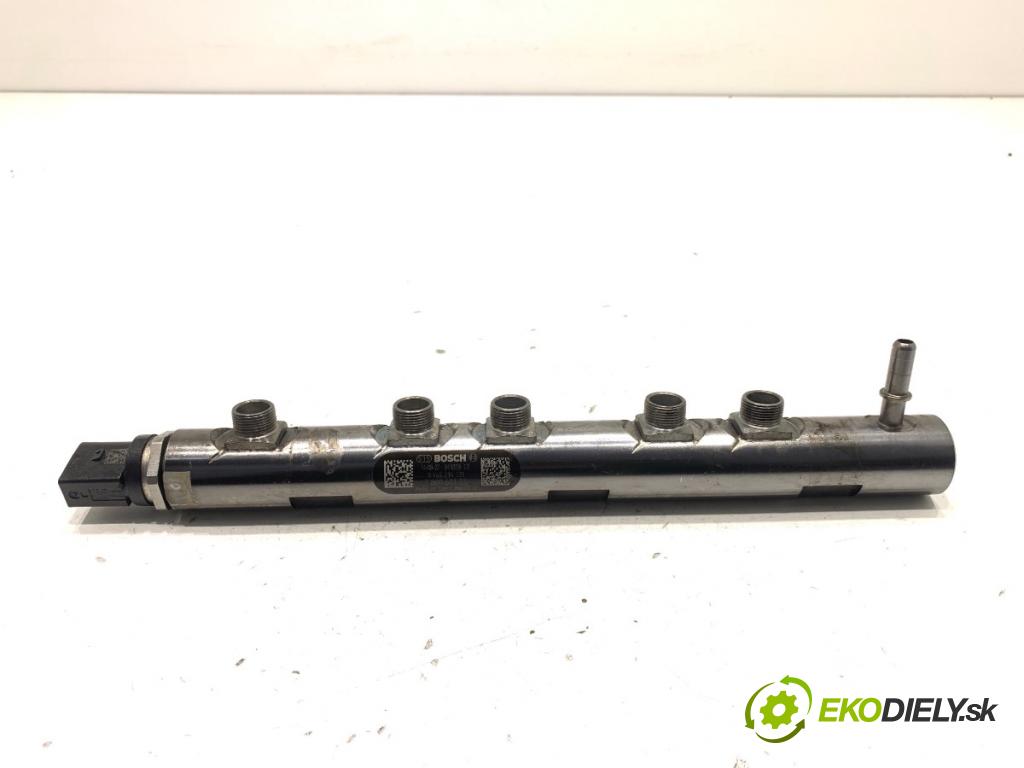 BMW F31 Kombi 2014 135 kW 320 d xDrive 1995 lišta vstřikovací SENZOR 7800601