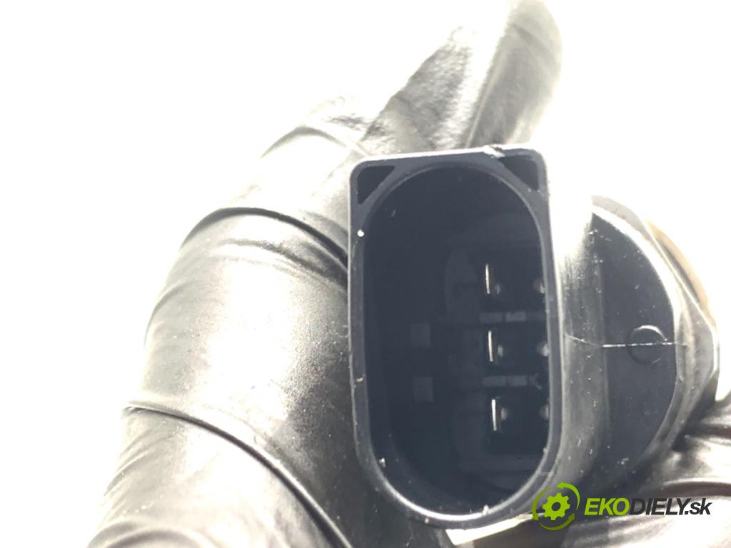 BMW F31 Kombi 2014 135 kW 320 d xDrive 1995 lišta vstřikovací SENZOR 7800601