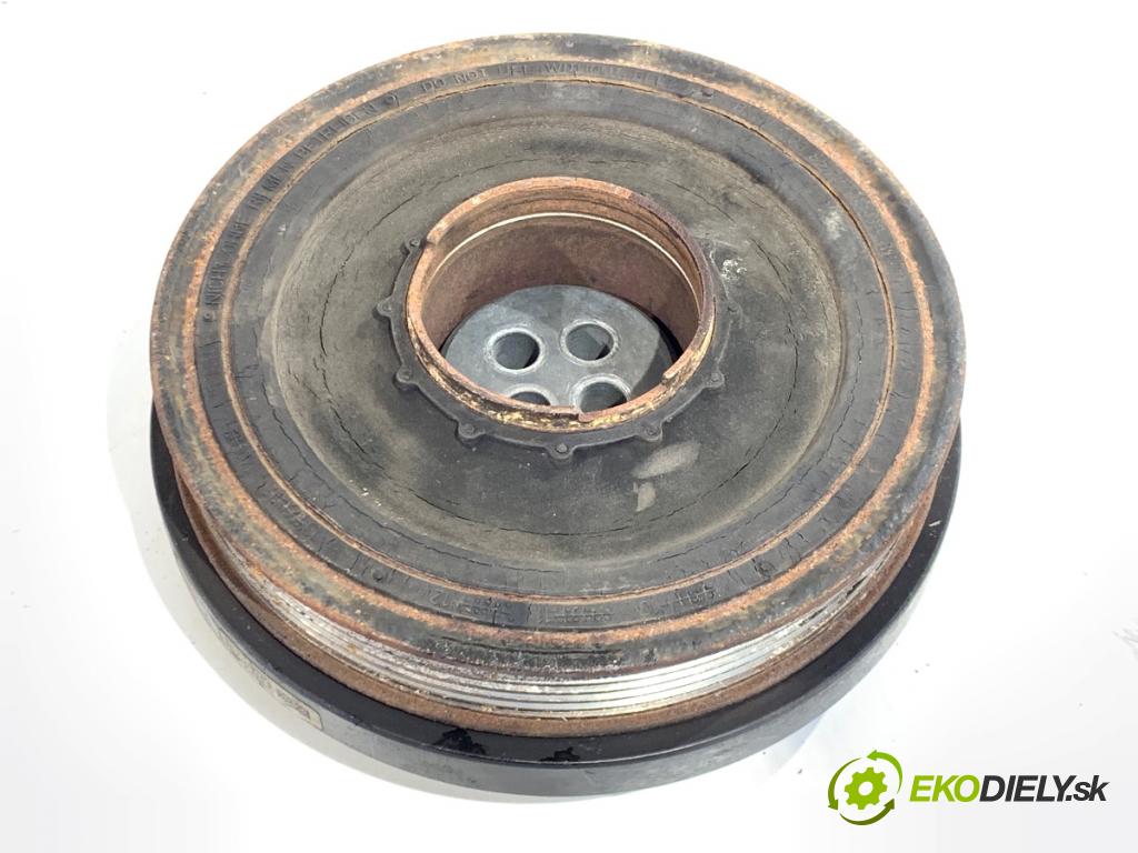 BMW F31 Kombi 2014 135 kW 320 d xDrive 1995 kolo kolová hřídele 8512072 (Remenice)