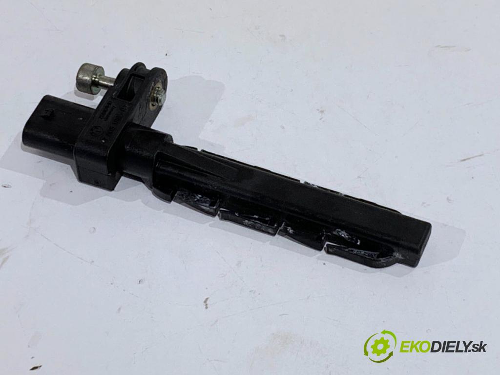 BMW F31 Kombi 2014 135 kW 320 d xDrive 1995 Snímač pozície hriadeľa kľukového 7805188 (Snímač polohy kľukového hriadeľa)