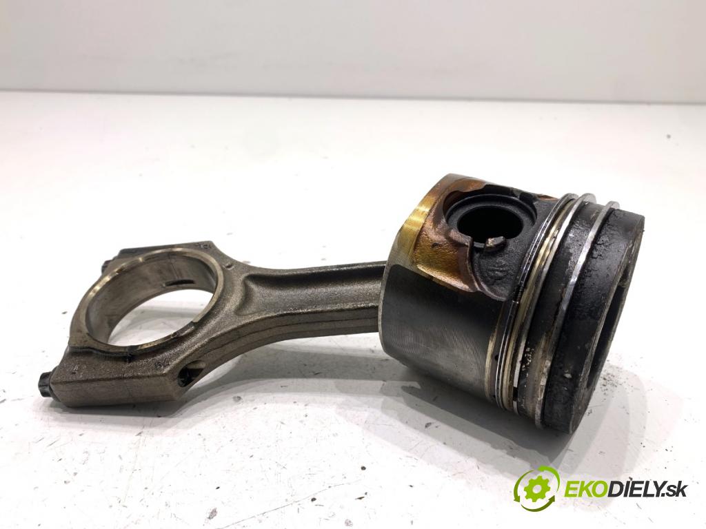 BMW F31 Kombi 2014 135 kW 320 d xDrive 1995 PIEST: ojnica  (Piest)