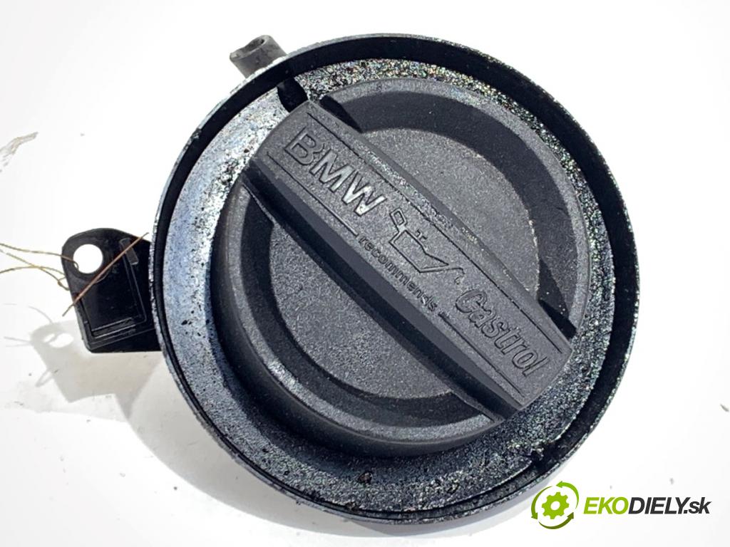 BMW F31 Kombi 2014 135 kW 320 d xDrive 1995 zátka nádrže oleje 