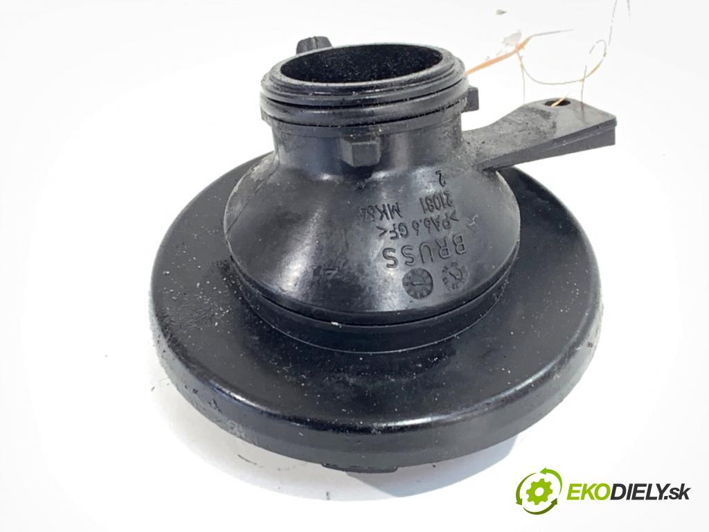 BMW F31 Kombi 2014 135 kW 320 d xDrive 1995 Zátka nádrže oleja