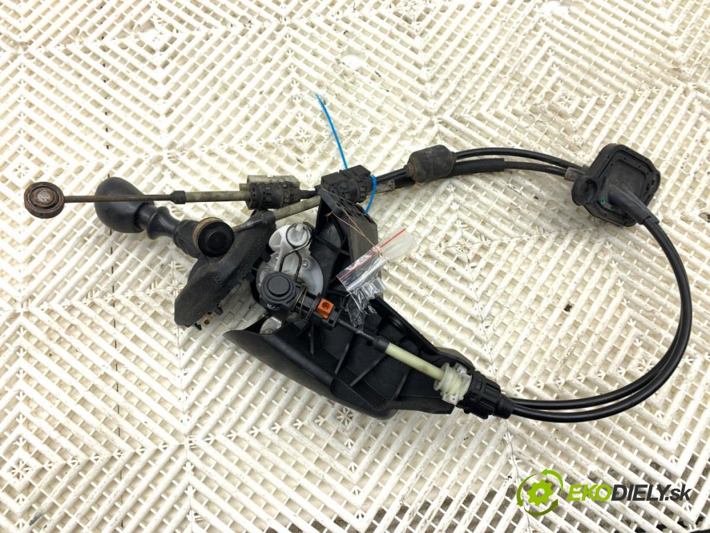 RENAULT MASTER III Platforma / podwozie 2018 125 kW 2.3 dCi 170 FWD (EV0L, HV0L, UV0L) 2298 kulisa 349012637R (Řadicí páka (kulisa) )