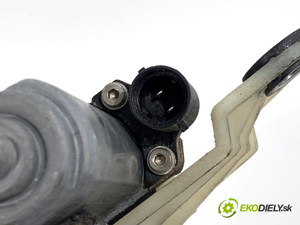 RENAULT MASTER III Platforma / podwozie 2018 125 kW 2.3 dCi 170 FWD (EV0L, HV0L, UV0L) 2298 mechanismus okna pravý přední část 128001031