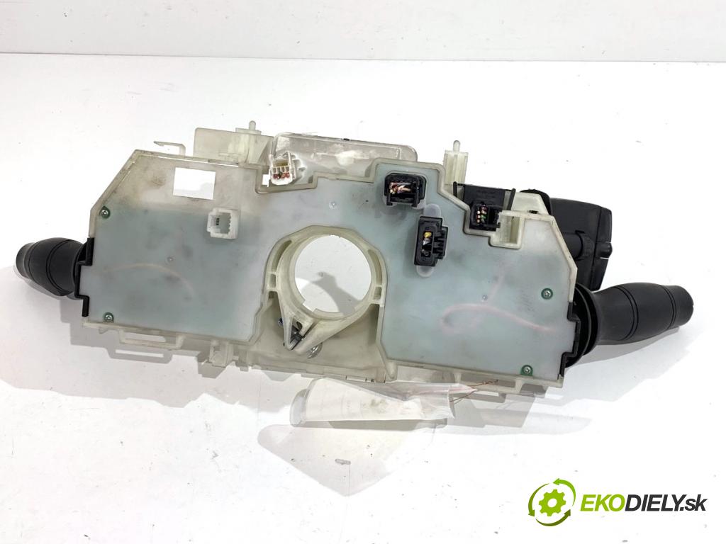 RENAULT MASTER III Platforma / podwozie 2018 125 kW 2.3 dCi 170 FWD (EV0L, HV0L, UV0L) 2298 přepínač kombinovaný 255679223R (Páčky pod volantem)