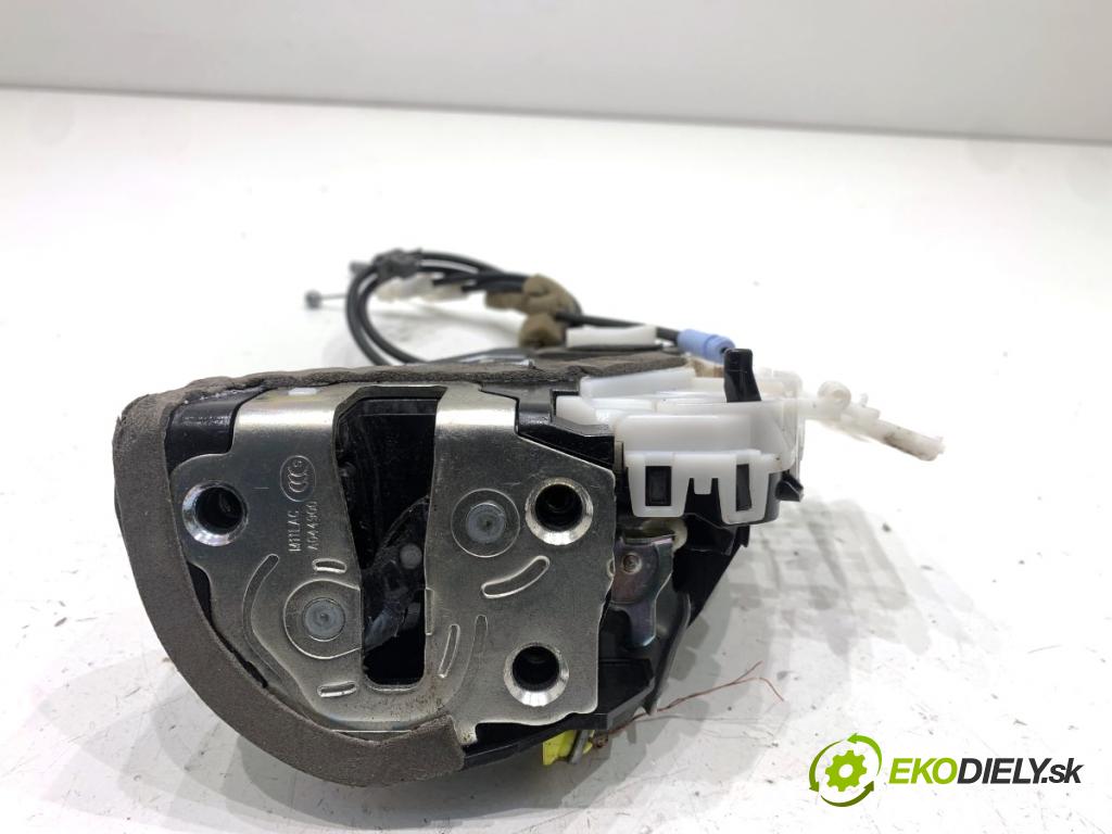 HONDA CR-V IV SUV 2016 118 kW 1.6 i-DTEC 4WD (RE6) 1597 zámok Dvere ľavy zad 