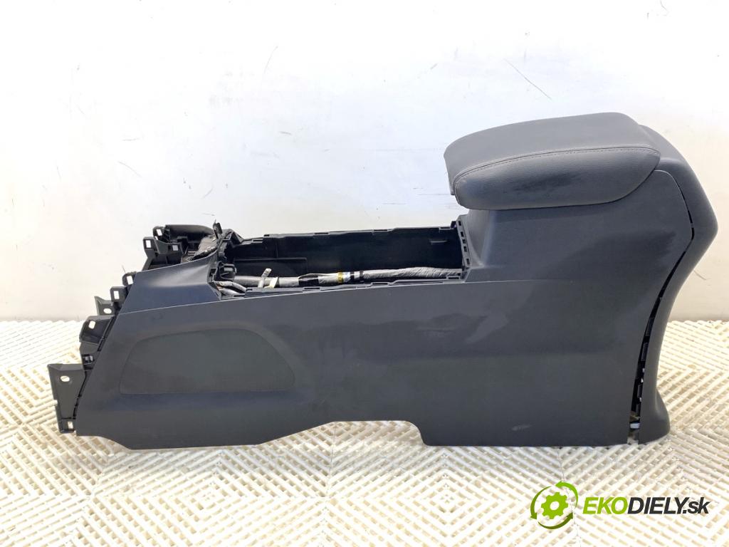 HONDA CR-V IV SUV 2016 118 kW 1.6 i-DTEC 4WD (RE6) 1597 Tunel středový OPĚRADLO: 