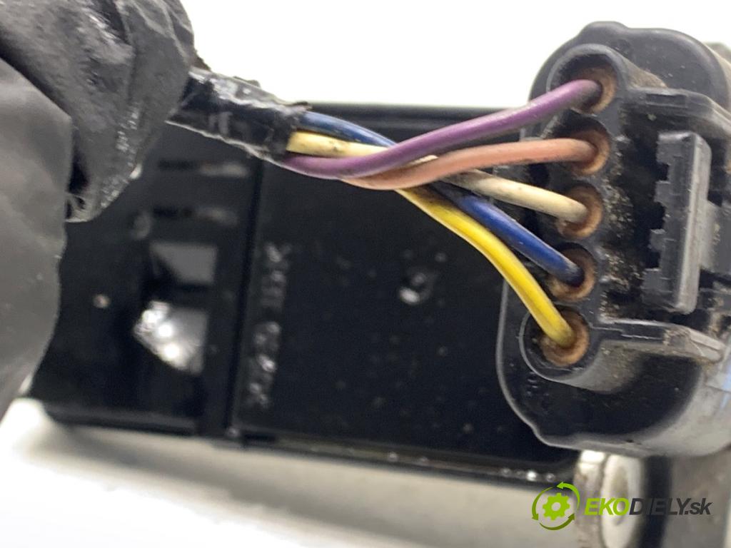 HONDA CR-V IV SUV 2016 118 kW 1.6 i-DTEC 4WD (RE6) 1597 váha vzduchu AFH70M-62A (Snímač hmotnosti vzduchu)