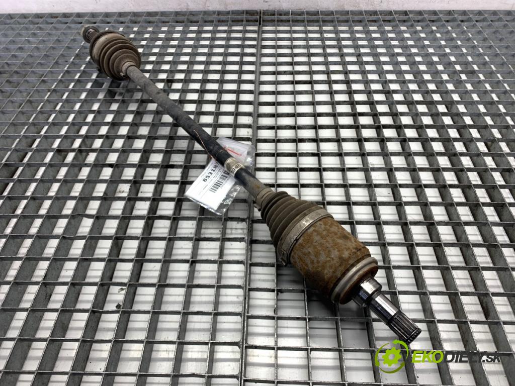 HONDA CR-V IV SUV 2016 118 kW 1.6 i-DTEC 4WD (RE6) 1597 poloos levý zadní část