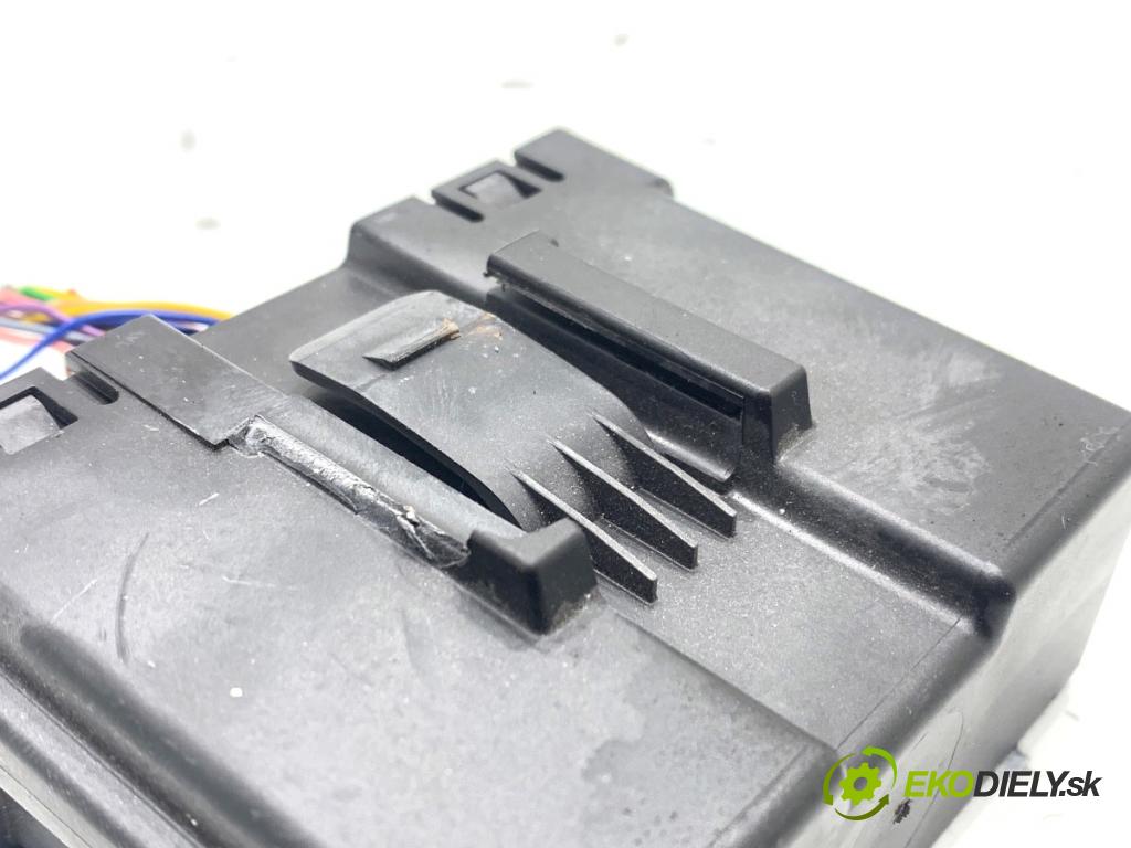 HONDA CR-V IV SUV 2016 118 kW 1.6 i-DTEC 4WD (RE6) 1597 modul PDC 39670-T1V-G012-M1 (Řídící jednotka ostatní)