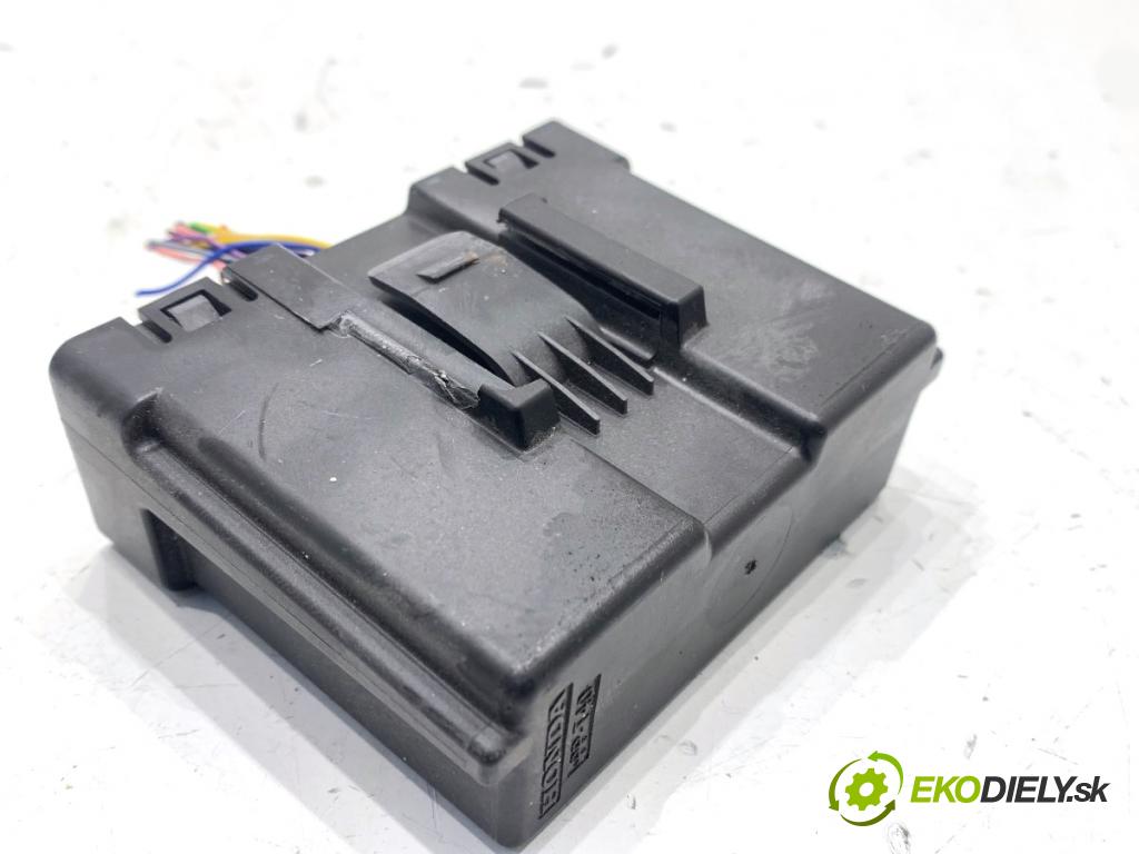 HONDA CR-V IV SUV 2016 118 kW 1.6 i-DTEC 4WD (RE6) 1597 modul PDC 39670-T1V-G012-M1 (Řídící jednotka ostatní)