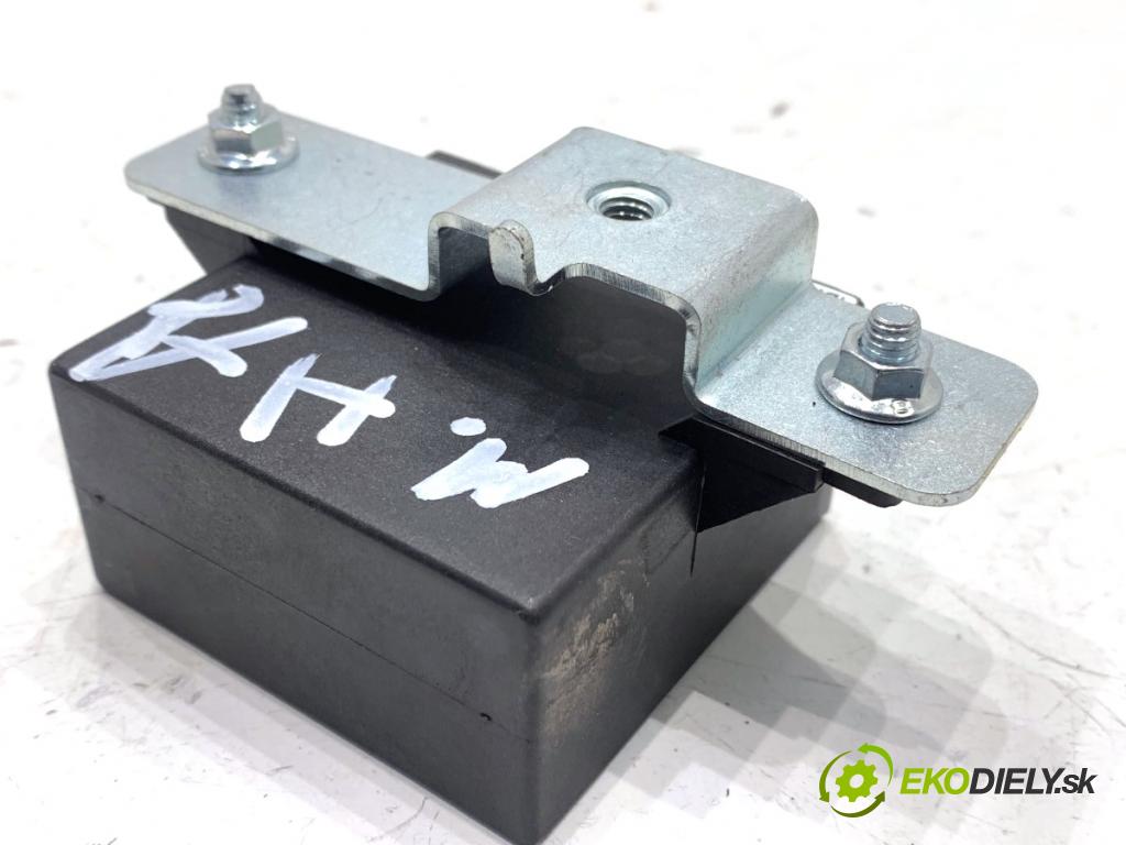 HONDA CR-V IV SUV 2016 118 kW 1.6 i-DTEC 4WD (RE6) 1597 Modul ťažného oka 08L91-E5B-6M0-01 (Riadiaca jednotka ostatné)