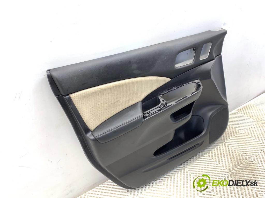 HONDA CR-V IV SUV 2016 118 kW 1.6 i-DTEC 4WD (RE6) 1597 čalúnenie Dvere ľavy predný