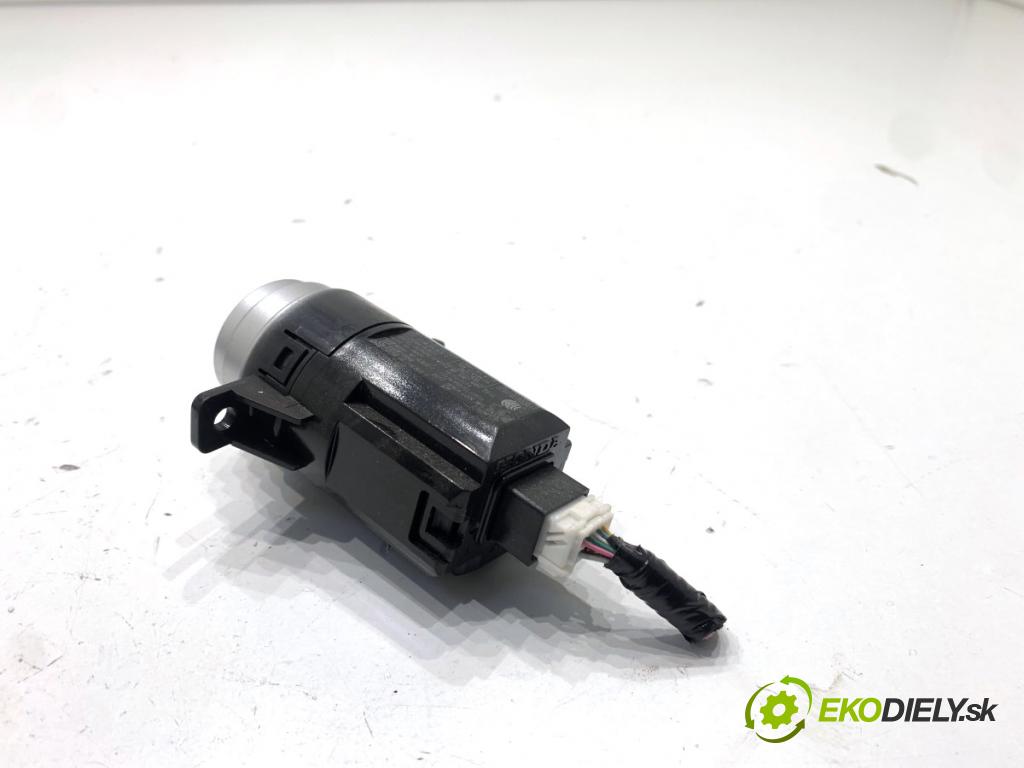 HONDA CR-V IV SUV 2016 118 kW 1.6 i-DTEC 4WD (RE6) 1597 vypínač ZAPALOVÁNÍ: START/STOP 2010DJ5918