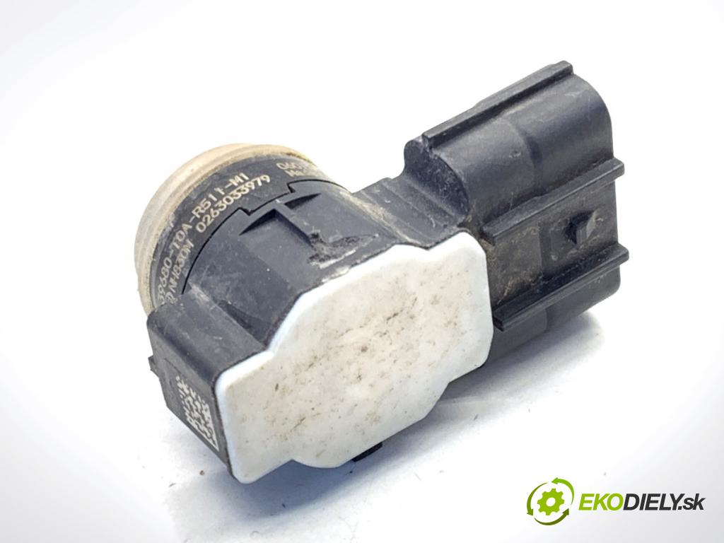 HONDA CR-V IV SUV 2016 118 kW 1.6 i-DTEC 4WD (RE6) 1597 Snímač PDC 39680-T0A-R511-M1