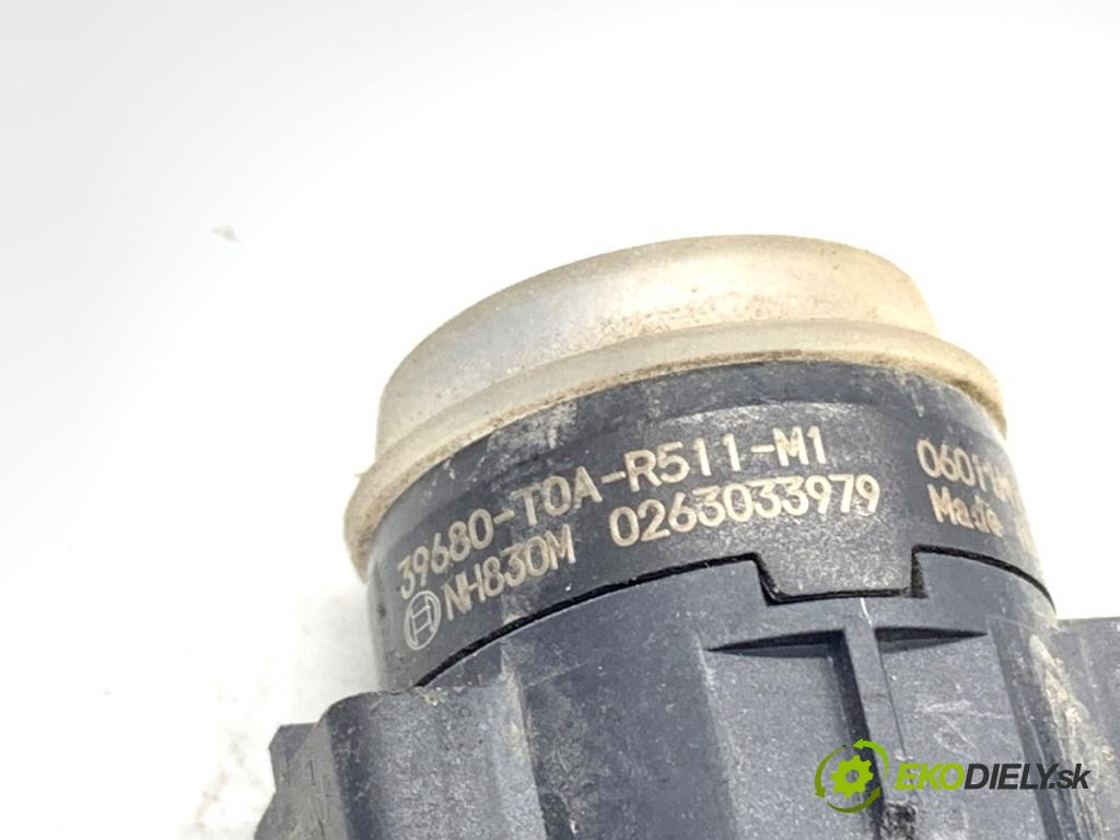 HONDA CR-V IV SUV 2016 118 kW 1.6 i-DTEC 4WD (RE6) 1597 Snímač PDC 39680-T0A-R511-M1