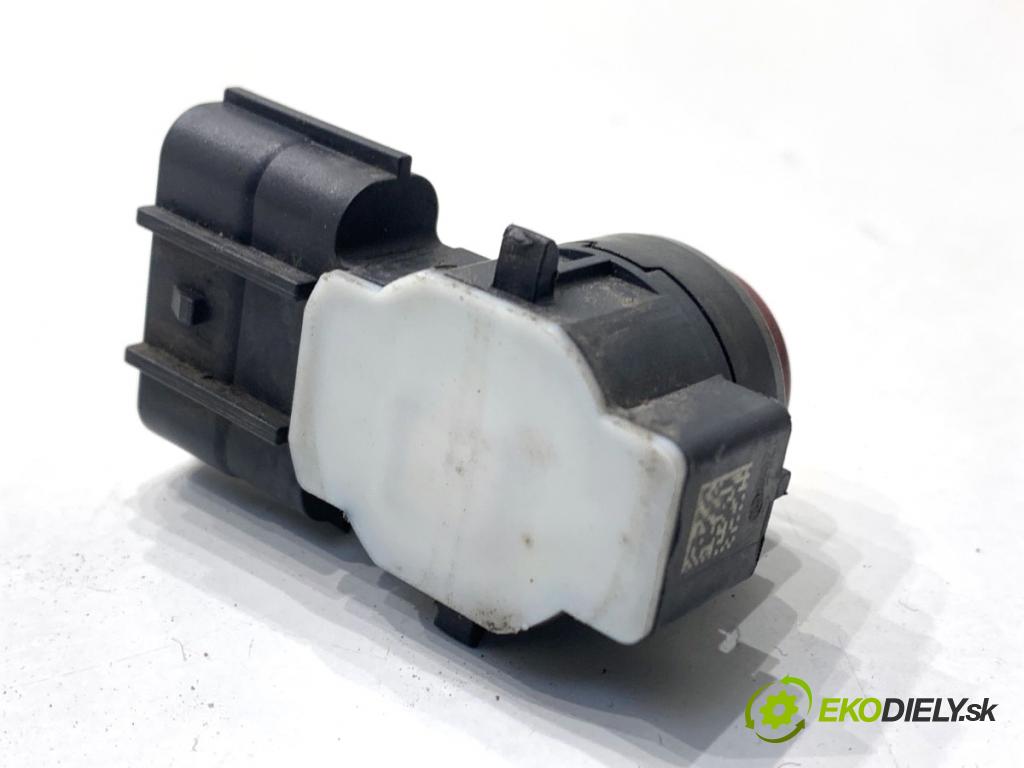 HONDA CR-V IV SUV 2016 118 kW 1.6 i-DTEC 4WD (RE6) 1597 snímač PDC 0263033933