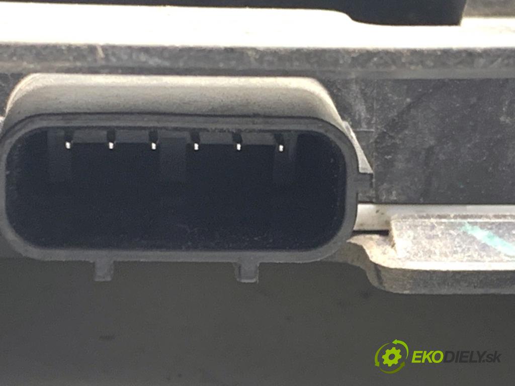 HONDA CR-V IV SUV 2016 118 kW 1.6 i-DTEC 4WD (RE6) 1597 RADAR: DISTRONIC ľavy 36935-T1E-E11