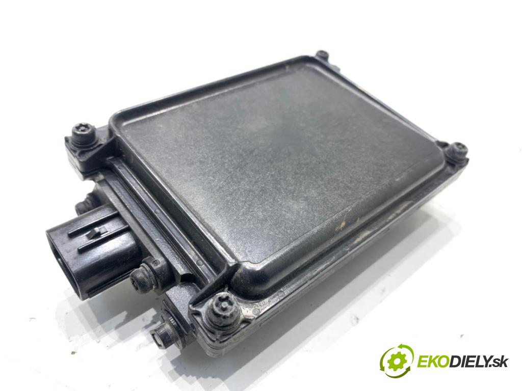 HONDA CR-V IV SUV 2016 118 kW 1.6 i-DTEC 4WD (RE6) 1597 RADAR: DISTRONIC 36800-T1E-E01