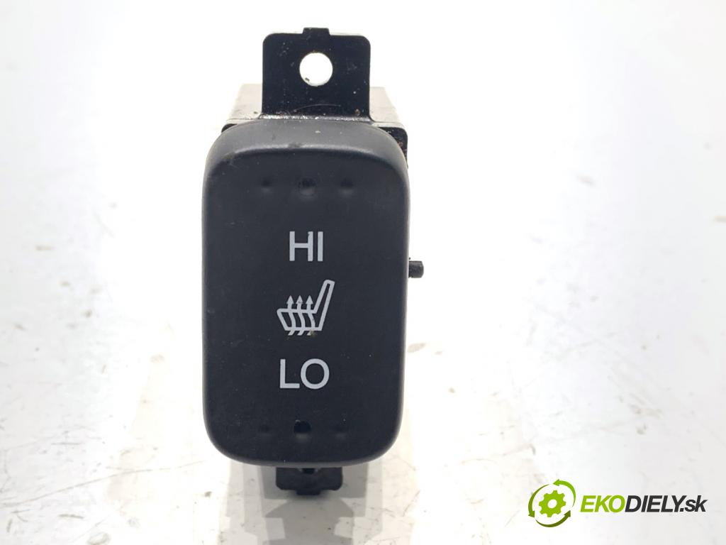 HONDA CR-V IV SUV 2016 118 kW 1.6 i-DTEC 4WD (RE6) 1597 přepínač ohřívání sedačky M36580 (Páčky pod volantem)