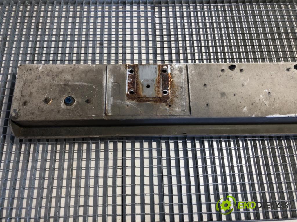 RENAULT MASTER III Platforma / podwozie 2018 125 kW 2.3 dCi 170 FWD (EV0L, HV0L, UV0L) 2298 Nárazník zad Výstuha